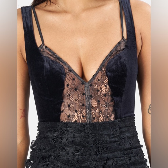 NWT For Love & Lemons Jourdan Velvet Mini Dress - Picture 11 of 14